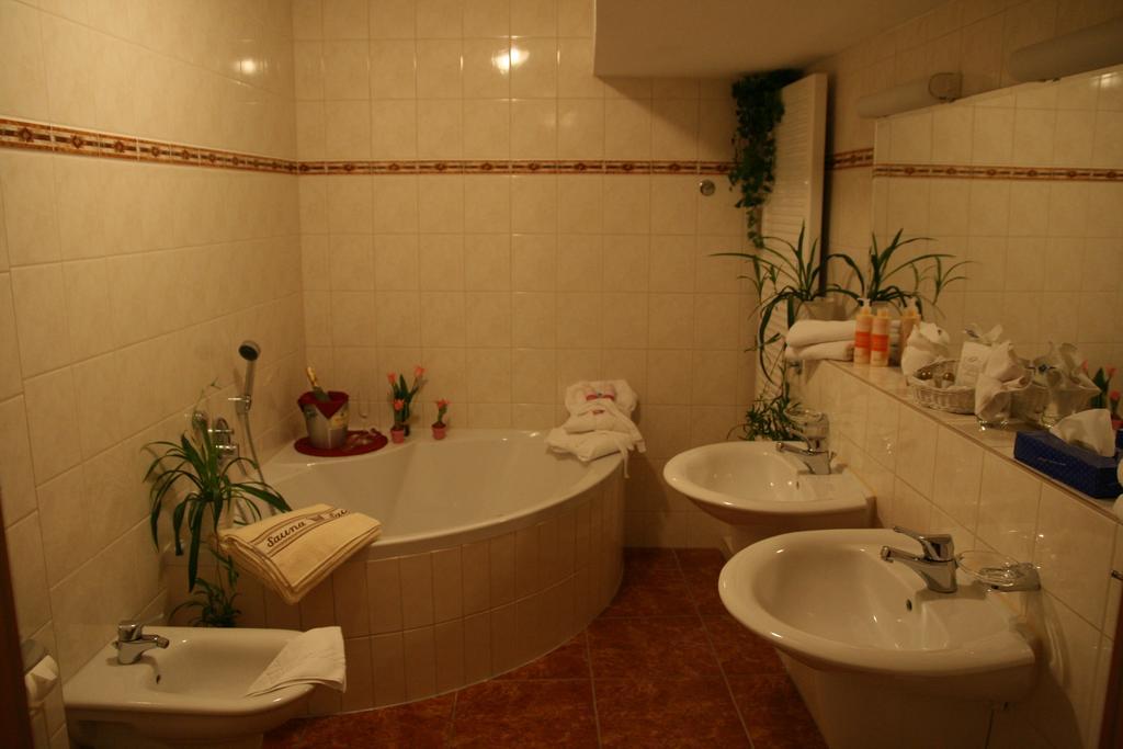 Schlosshotel Айзенах Стая снимка
